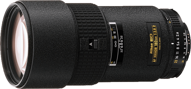 A lightweight telephoto lens with prime sharpness.